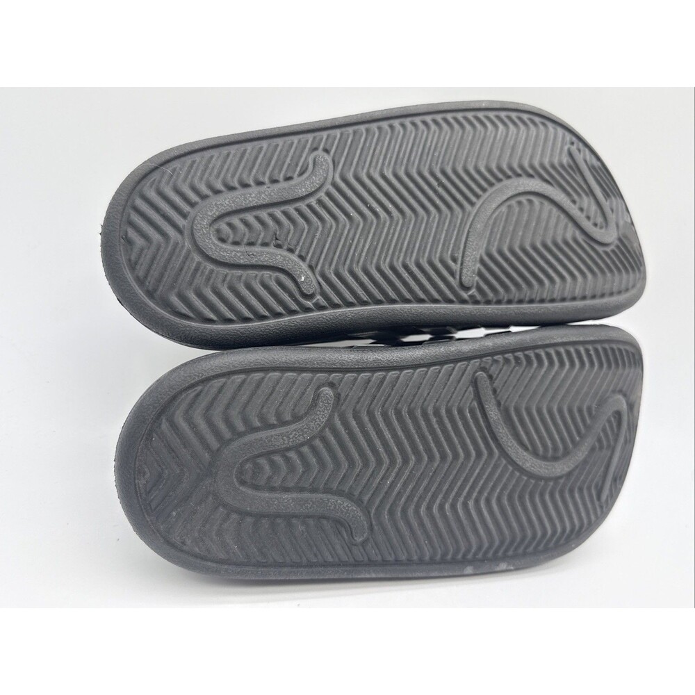 Adidas Adilette GZ5886  Unisex Black Round Toe Slip-On Clogs Size 5M, 6W - Picture 12 of 13